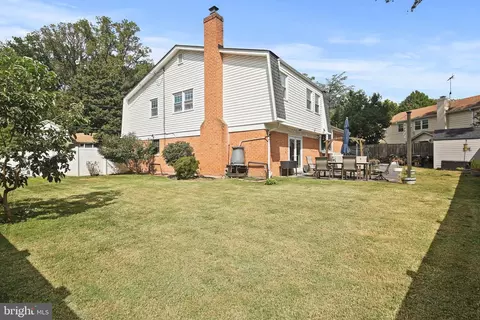 Exterior - 11811 Coldstream, Potomac, MD 20854 photo 6 of 8