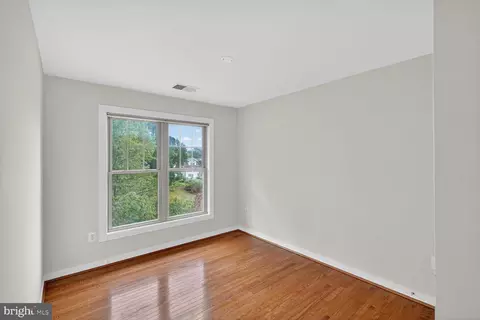 13308 Sheffield Manor Dr #11, Silver Spring, MD 20904 photo 13