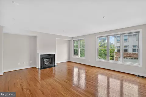 13308 Sheffield Manor Dr #11, Silver Spring, MD 20904 photo 8
