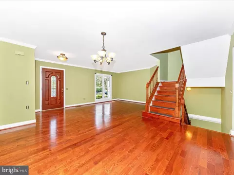 Living - 314 Crescendo Way, Silver Spring, MD 20901 photo 7 of 11