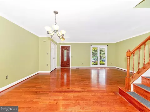 Living - 314 Crescendo Way, Silver Spring, MD 20901 photo 6 of 11