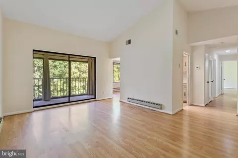 15310 Beaverbrook Ct #89-3J, Silver Spring, MD 20906 photo 6