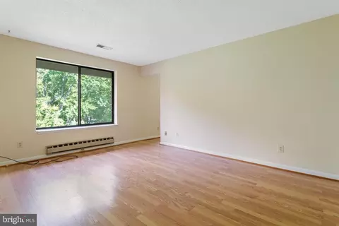15310 Beaverbrook Ct #89-3J, Silver Spring, MD 20906 photo 18