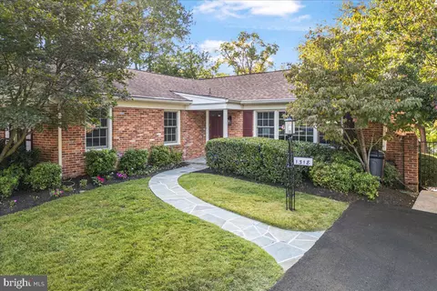 1318 Midwood Pl, Silver Spring, MD 20910 photo 2