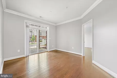 Living - 3911 Doc Berlin Dr #14, Silver Spring, MD 20906 photo 5 of 6