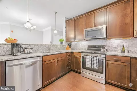 Kitchen - 3911 Doc Berlin Dr #14, Silver Spring, MD 20906 photo 3 of 4