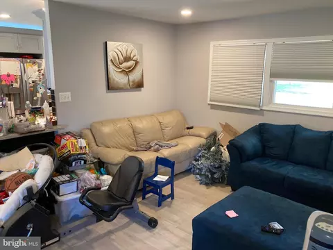 Living - 14105 Blazer, Silver Spring, MD 20906 photo 2 of 4