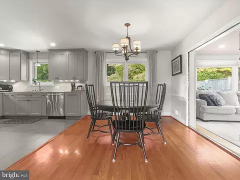 608 Blick Dr, Silver Spring, MD 20904 photo 9