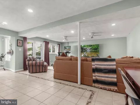 608 Blick Dr, Silver Spring, MD 20904 photo 21