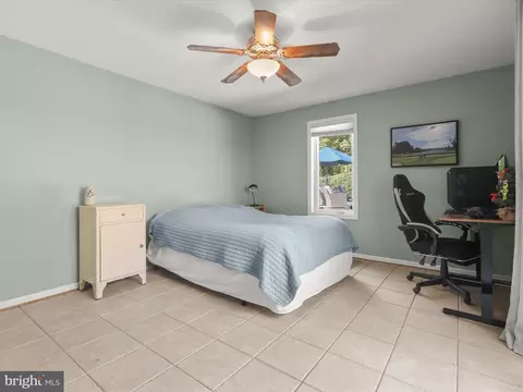 608 Blick Dr, Silver Spring, MD 20904 photo 24