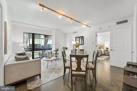Dining - 7923 Eastern Ave #303, Silver Spring, MD 20910 photo 1 of 1
