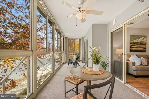 Exterior - 14801 Pennfield Cir #203, Silver Spring, MD 20906 photo 2 of 7