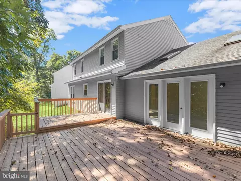 Exterior - 14709 Harvest Ln, Silver Spring, MD 20905 photo 3 of 7