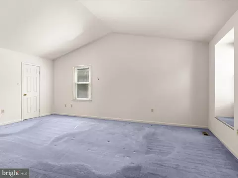 Bedroom - 14709 Harvest Ln, Silver Spring, MD 20905 photo 2 of 10