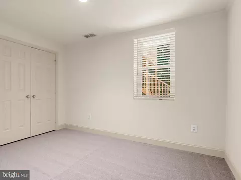 Bedroom - 14709 Harvest Ln, Silver Spring, MD 20905 photo 8 of 10