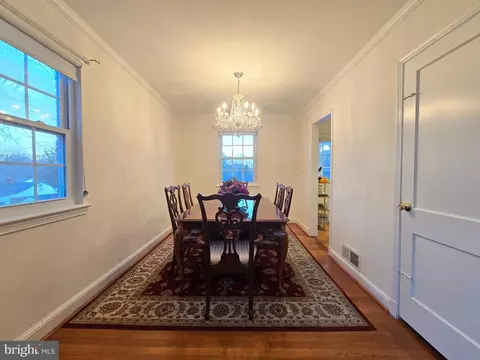 Dining - 414 Kerwin Rd, Silver Spring, MD 20901 photo 1 of 1