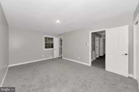 10810 Wheeler Dr, Silver Spring, MD 20901 photo 21