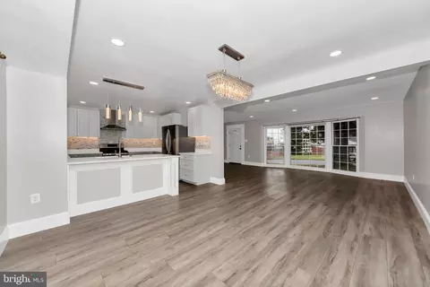 10810 Wheeler Dr, Silver Spring, MD 20901 photo 12