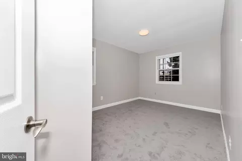 10810 Wheeler Dr, Silver Spring, MD 20901 photo 24