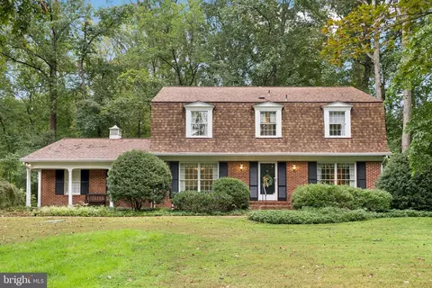 25 Goshen Ct, Gaithersburg, MD 20882