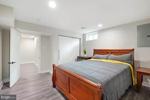 Bedroom - 220 Hutton St, Gaithersburg, MD 20877 photo 6 of 6