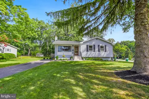 220 Hutton St, Gaithersburg, MD 20877