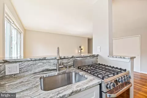Kitchen - 9736 Glen Ave #201-97, Silver Spring, MD 20910 photo 5 of 6