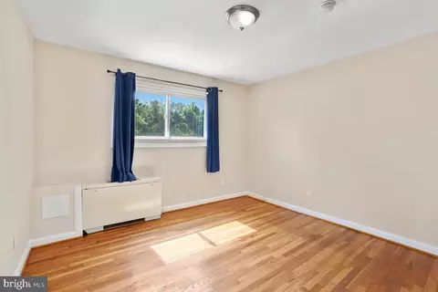 Bedroom - 9736 Glen Ave #201-97, Silver Spring, MD 20910 photo 1 of 4