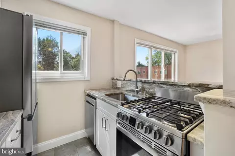 Kitchen - 9736 Glen Ave #201-97, Silver Spring, MD 20910 photo 2 of 6