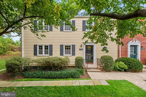 6700 Kenwood Forest Ln #52, Chevy Chase, MD 20815