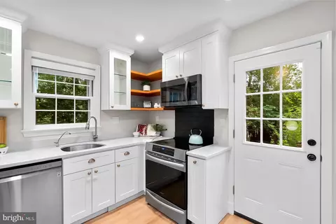 1514 Red Oak Dr, Silver Spring, MD 20910 photo 12