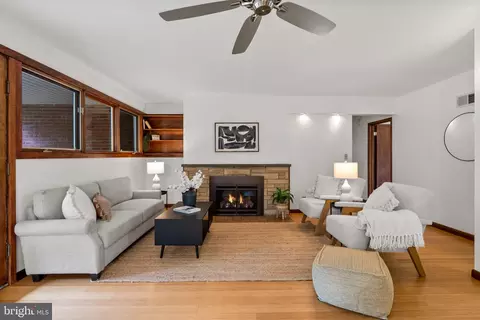 9109 Fairview Rd, Silver Spring, MD 20910 photo 6