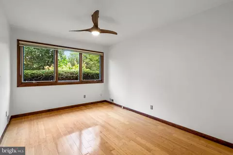 9109 Fairview Rd, Silver Spring, MD 20910 photo 27