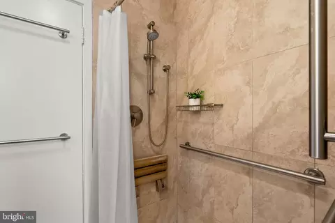 9109 Fairview Rd, Silver Spring, MD 20910 photo 30