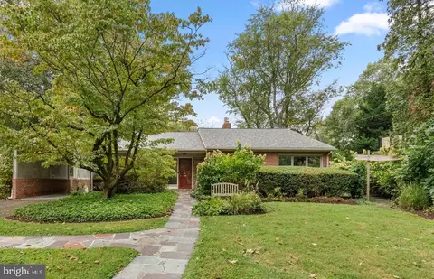 9109 Fairview Rd, Silver Spring, MD 20910