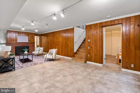 9109 Fairview Rd, Silver Spring, MD 20910 photo 36