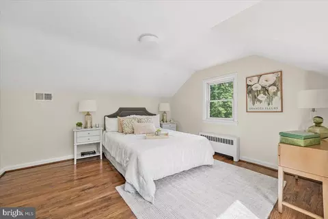 1902 Rookwood Rd, Silver Spring, MD 20910 photo 22