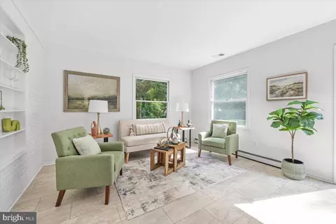 1902 Rookwood Rd, Silver Spring, MD 20910 photo 13