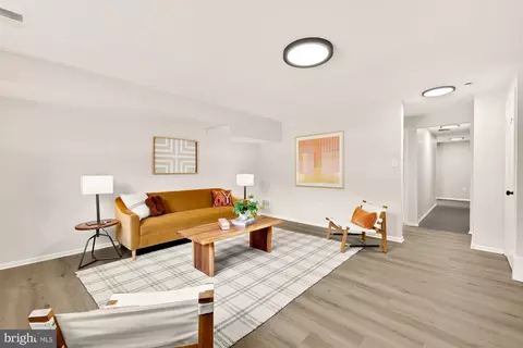 Living - 525 E Indian Spring Dr, Silver Spring, MD 20901 photo 6 of 6