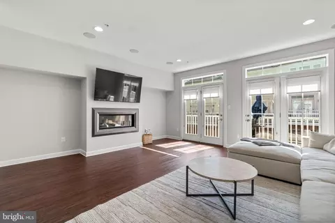 414 Hydrangea Pl, Gaithersburg, MD 20878 photo 8