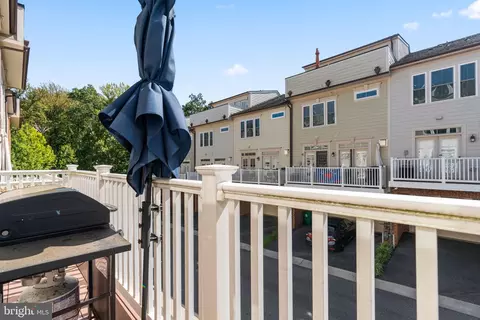 414 Hydrangea Pl, Gaithersburg, MD 20878 photo 9