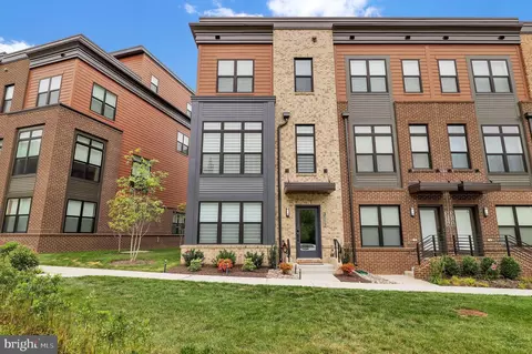 3112 Royal Fern Pl, Rockville, MD 20852