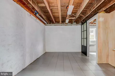 9315 Worth Ave, Silver Spring, MD 20901 photo 23