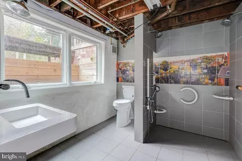 9315 Worth Ave, Silver Spring, MD 20901 photo 24