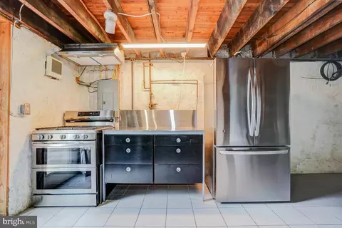 9315 Worth Ave, Silver Spring, MD 20901 photo 28