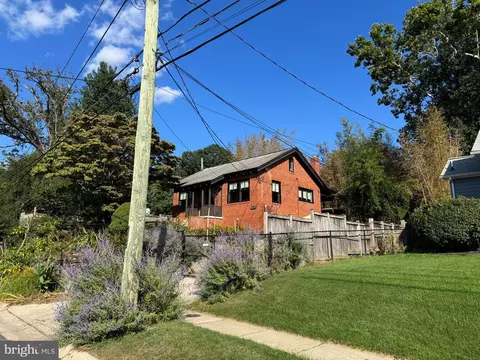 9315 Worth Ave, Silver Spring, MD 20901 photo 3