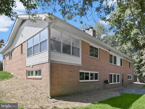 1224 Tanley Rd, Silver Spring, MD 20904 photo 3
