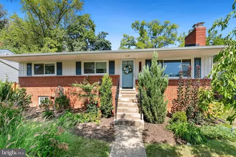 2205 Reedie Dr, Silver Spring, MD 20902 photo 1