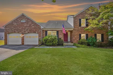 Exterior - 9 Fairdale Ct, Silver Spring, MD 20905 photo 5 of 5