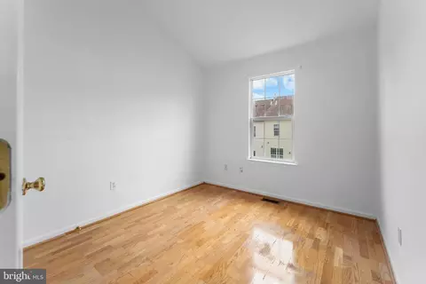 Bedroom - 9443 Fields Rd, Gaithersburg, MD 20878 photo 1 of 1